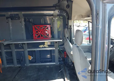 2019 Ford Transit T-250 z USA, uszkodzony, nr VIN 1FTYR3XM0KKB73415